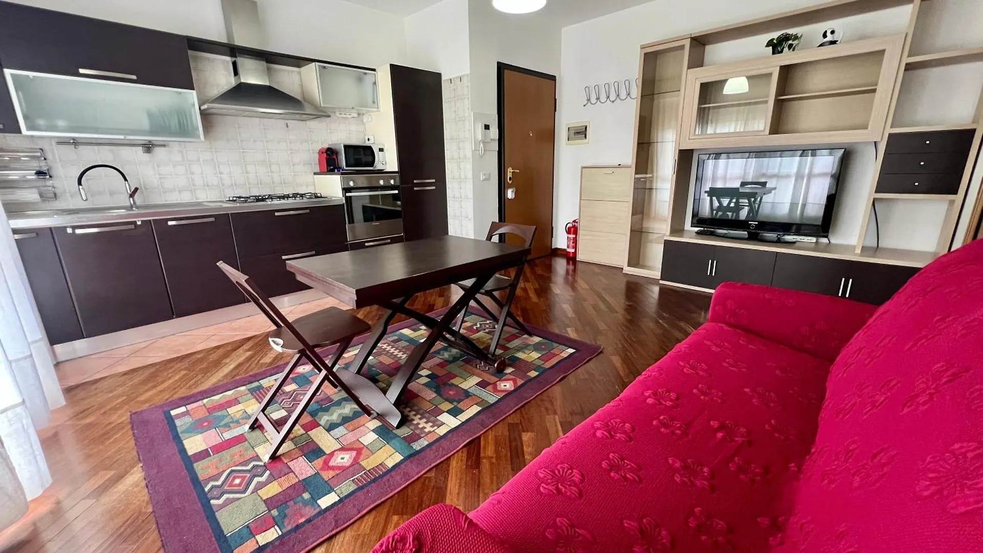 Semplicita Milano Apartment 0*, Milan Italy